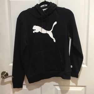 PUMA BLACK SWEATSHIRT